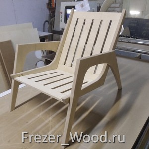 Стул из фанеры